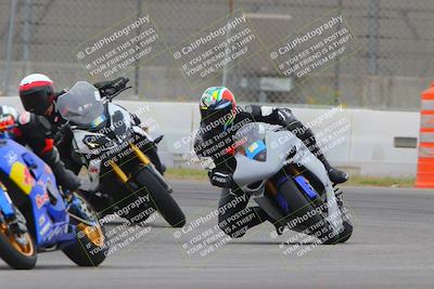 media/Oct-15-2022-Fastrack Riders (Sat) [[9a18b22502]]/Level2/Turn 9 1130am/